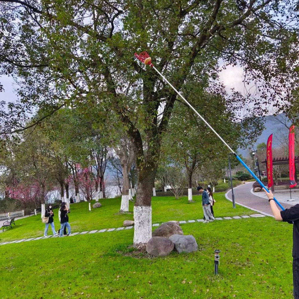 Telescopic pole 002
